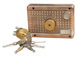 9219銅頭外裝門鎖